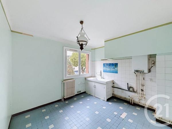 Appartement T3 à vendre  4 pièces - 59,83 m 2   ST GIRONS  - 09