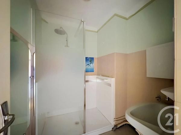Appartement T3 à vendre  4 pièces - 59,83 m 2   ST GIRONS  - 09