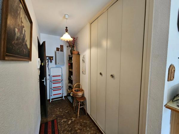 Appartement 2 pièces à vendre à La Tour (74250) – 46 m² avec balcon et piscine