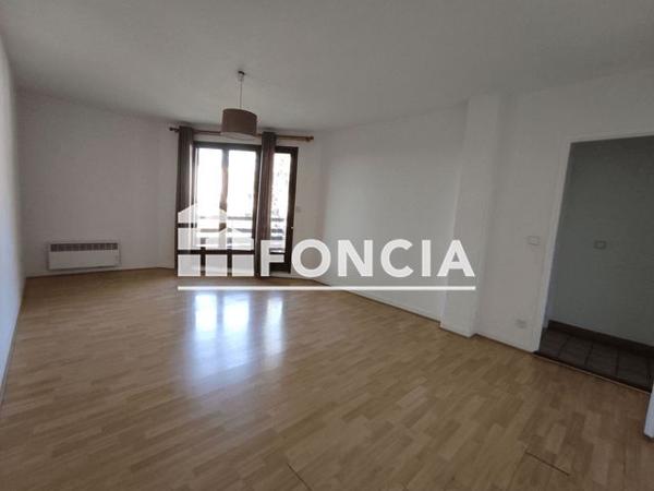 Location Appartement 3 pièces 63.25 m² - 15 BIS RUE DE L ABERUT Albertville 73200