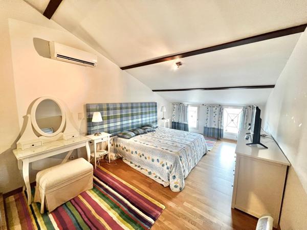 Immeuble 4 gîtes Centre Historique EAUZE