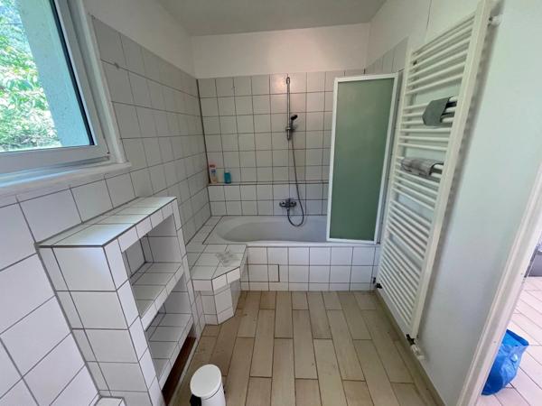 Vente                                                      Maison
                        
                     7 pièces                      105 m2                     à Schirmeck