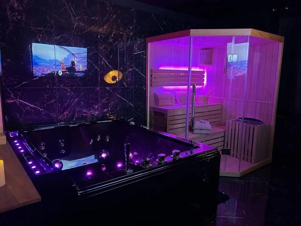 Vente                                                      Immeuble
                        
                     3 pièces                      49 m2                     à Saint-Quentin