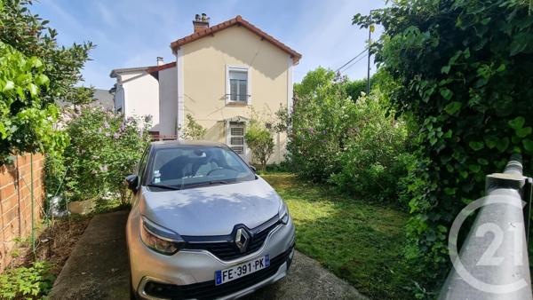 Maison à vendre  3 pièces - 62,45 m2 ST MAUR DES FOSSES - 94