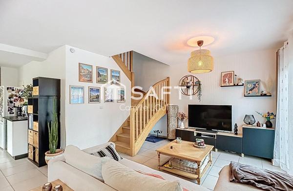 Maison récente 4 chambres 118 m² jardin garage