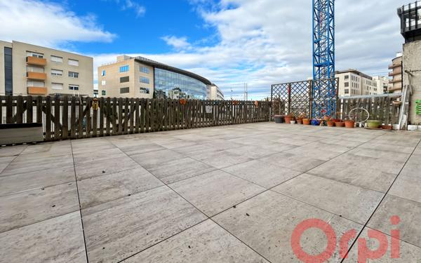 Appartement à vendre    2 pièces •  Béziers