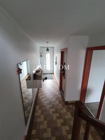 Maison
                                                                                                                                                                                                                                                                                                                        7 pièce(s)                                                                                                                                                                                                          3 chambre(s)                                                                                                                                                                                                          96  m²