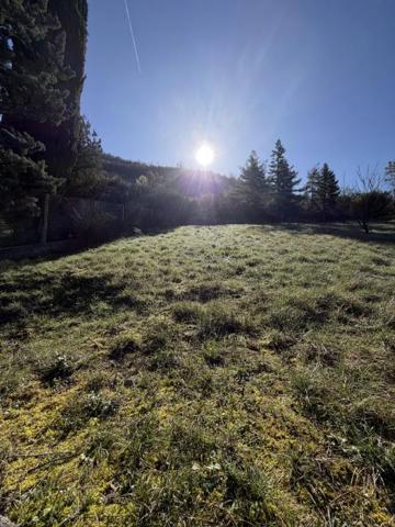 Terrain à vendre à Coux (07000)
