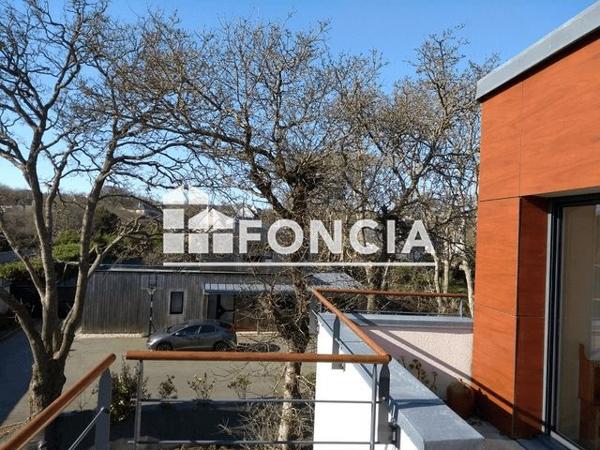 Location Appartement 3 pièces 68.57 m² - 23 RUE DU CLEGUER Plougonvelin 29217