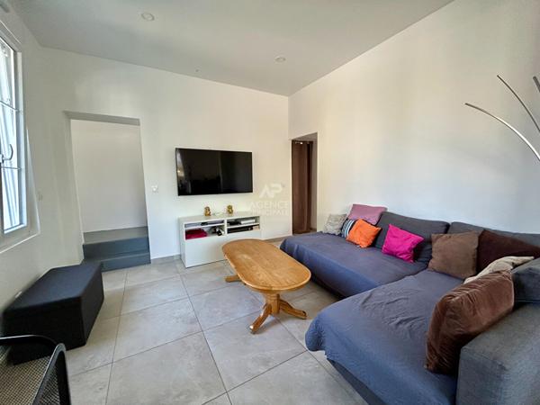 Maison Carrieres Sous Poissy 5 pièce(s) 89 m2 €416 000 ** - Référence 8792