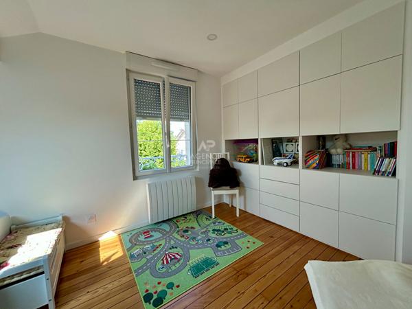 Maison Carrieres Sous Poissy 5 pièce(s) 89 m2 €416 000 ** - Référence 8792