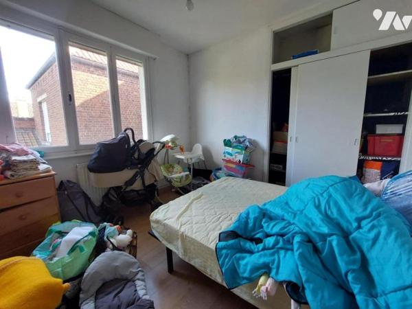 Maison louée, 2 chambres, un garage