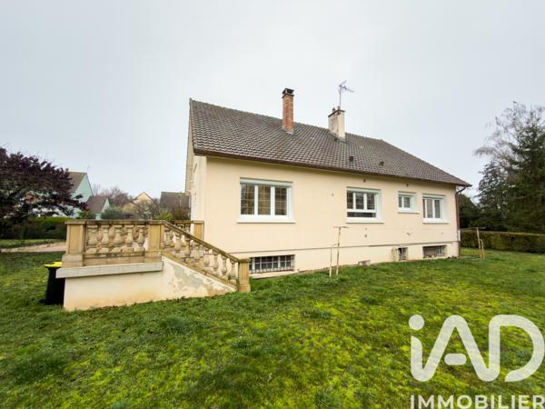 Maison à vendre 7 pièces 214 m² Le Mesnil-sur-Oger