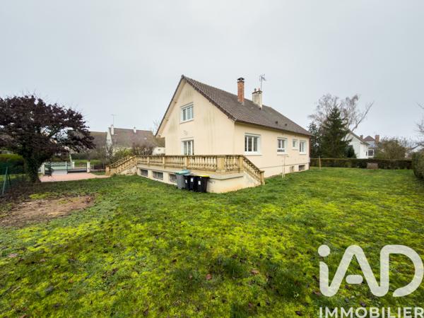 Maison à vendre 7 pièces 214 m² Le Mesnil-sur-Oger