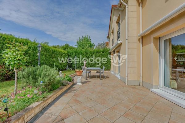 Maison à vendre 7 pièces de 165,12 m² à Andrésy