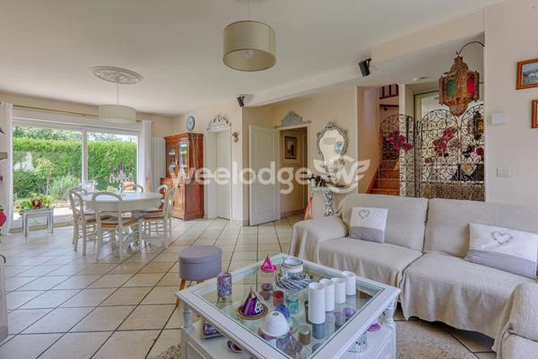 Maison à vendre 7 pièces de 165,12 m² à Andrésy