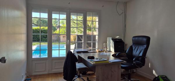 Yerres , Maison 205 m² , Piscine chauffée , Secteur recherché