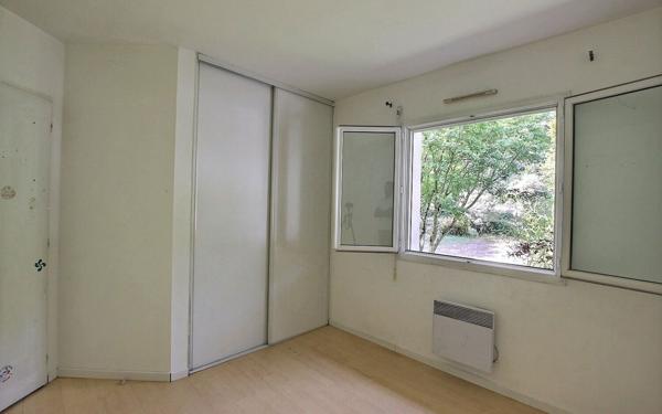 Maison à vendre    5 pièces •  Narcastet