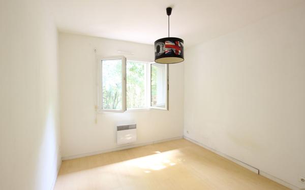 Maison à vendre    5 pièces •  Narcastet