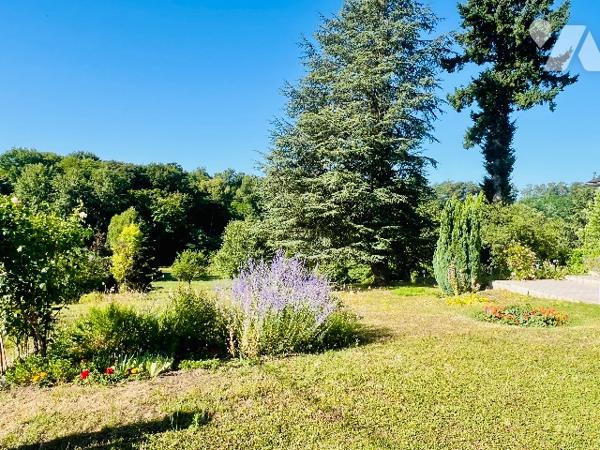 Vernou-sur-Brenne, dans la première couronne de Tours, Commune recherchée