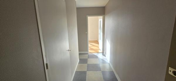 Appartement Troyes 2 pièce(s) 48 m2