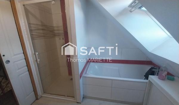 Maison en pierre débordant de charme