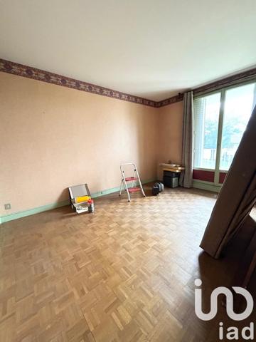 Appartement 5 pièces de 100 m² à Garges-lès-Gonesse (95140)