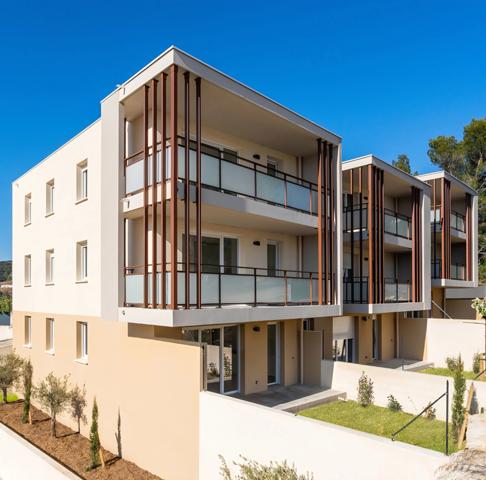 Appartement à vendre 3 pièces VILLENEUVE LES AVIGNON (30)