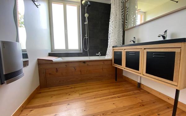 Maison à vendre    3 pièces •  Castelsarrasin