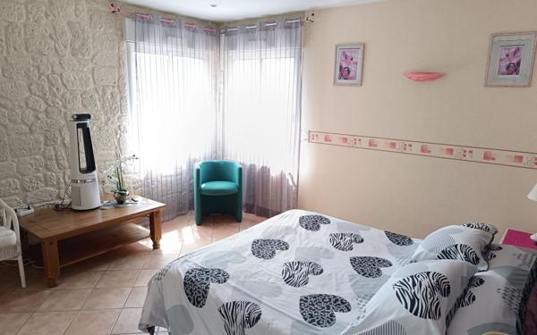 Maison à vendre    5 pièces •  Robiac-Rochessadoule