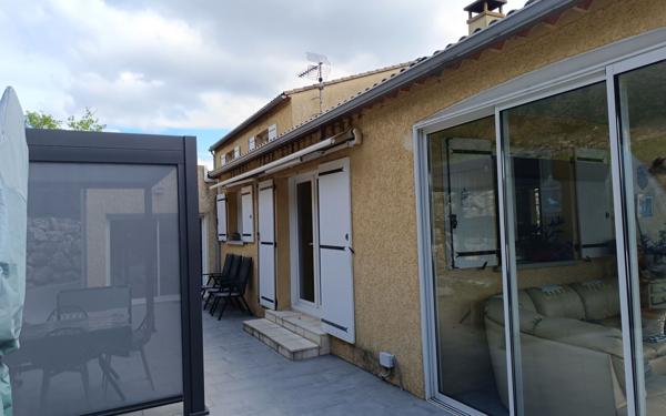 Maison à vendre    5 pièces •  Robiac-Rochessadoule