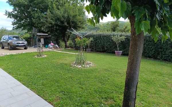 Maison à vendre    5 pièces •  Robiac-Rochessadoule