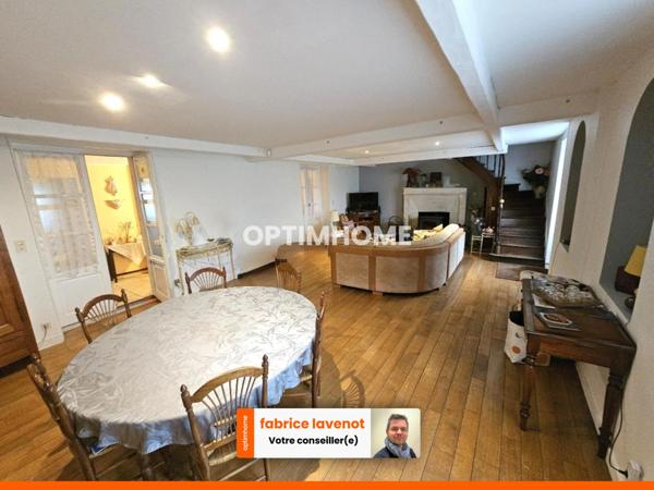 Maison charentaise de 170 m² avec 4 ou 3 chambres avec bureau sur la commune de TAPONNAT FLEURIGNAC (16)