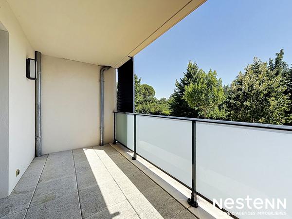 NESTENN - Superbe T3 avec terrasse et 2 parkings en sous-sol à Labège