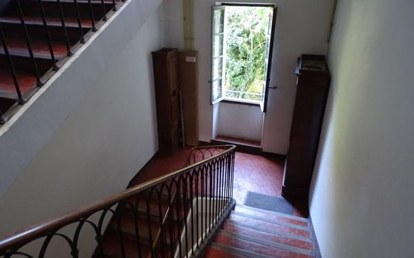 Maison à vendre    2 pièces •  Mane