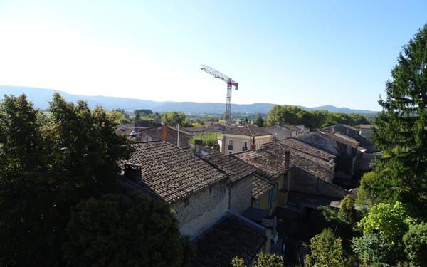 Maison à vendre    2 pièces •  Mane