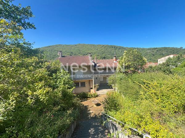 À VENDRE : DALOU MAGNIFIQUE MAISON DE VILLAGE AVEC GARAGE