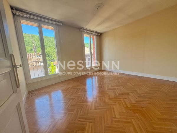 À VENDRE : DALOU MAGNIFIQUE MAISON DE VILLAGE AVEC GARAGE