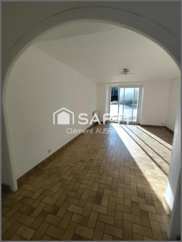 Maison familiale sur grand terrain avec dépendance !