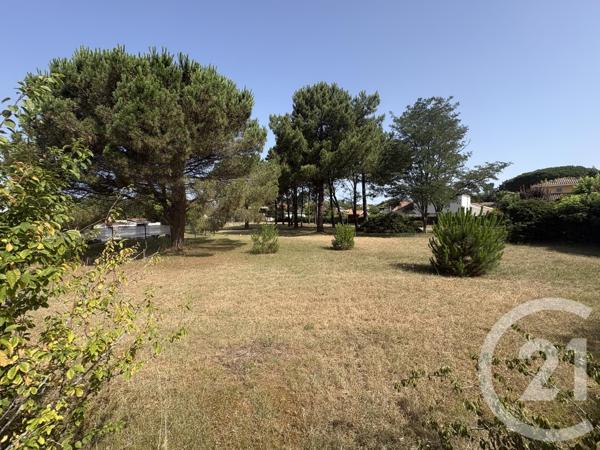 Terrain à vendre  420 m 2   ANGLET  - 64