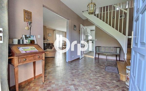 Maison à vendre    6 pièces • 142 m2 Élancourt