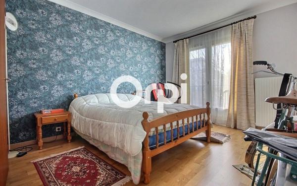 Maison à vendre    6 pièces • 142 m2 Élancourt