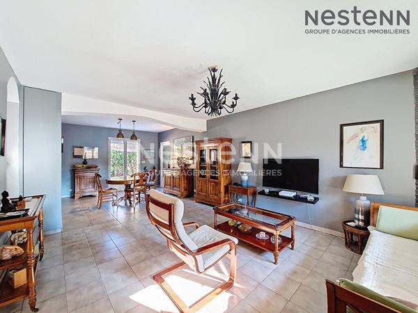 Plain-pied sans vis-à-vis avec piscine Lunel-Viel