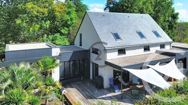 Maison à vendre  7 pièces - 175 m 2   GUERANDE  - 44