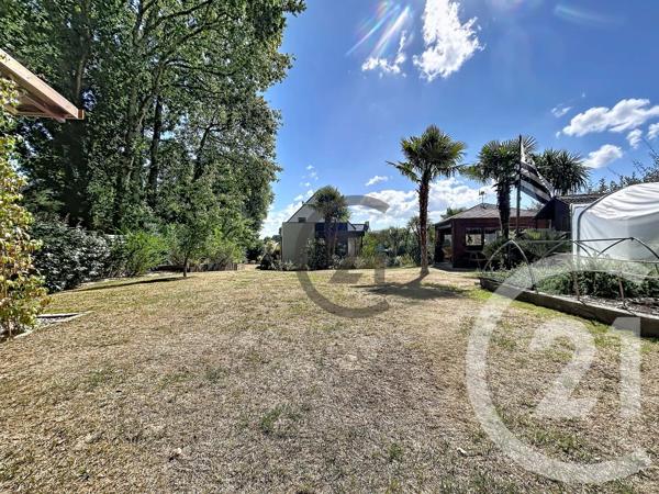 Maison à vendre  7 pièces - 175 m 2   GUERANDE  - 44