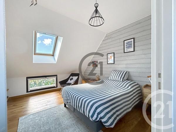 Maison à vendre  7 pièces - 175 m 2   GUERANDE  - 44
