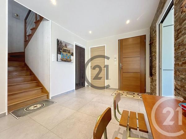 Maison à vendre  7 pièces - 175 m 2   GUERANDE  - 44