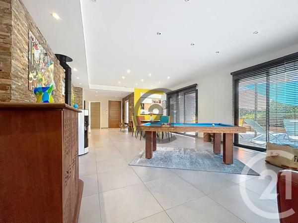 Maison à vendre  7 pièces - 175 m 2   GUERANDE  - 44