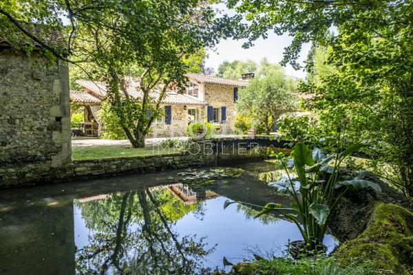 En exclusivité Magnifique propriété dans un cadre exceptionnel, à 10 minutes d'une gare TGV.