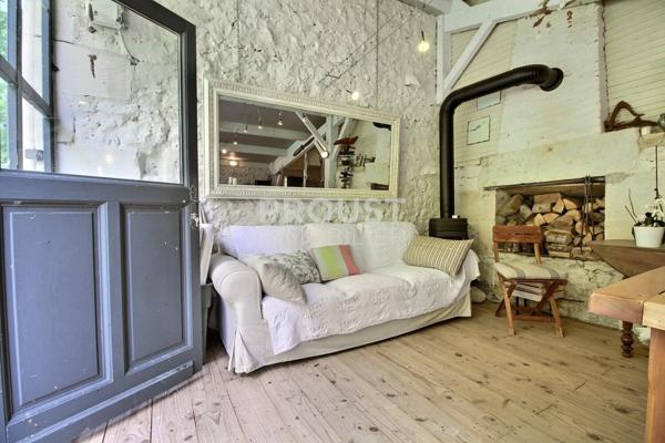 En exclusivité Magnifique propriété dans un cadre exceptionnel, à 10 minutes d'une gare TGV.